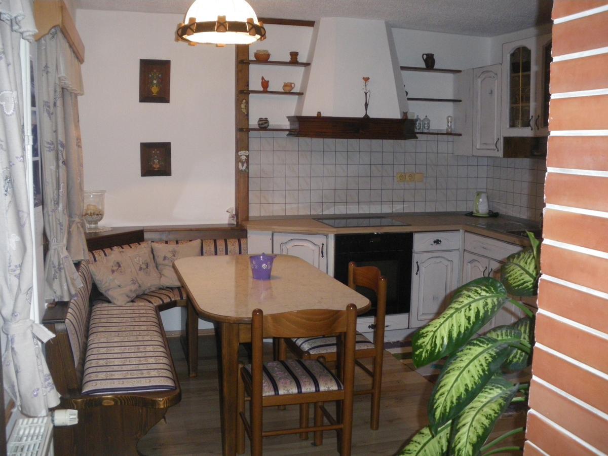 Apartment Cesar ボーヒニ エクステリア 写真